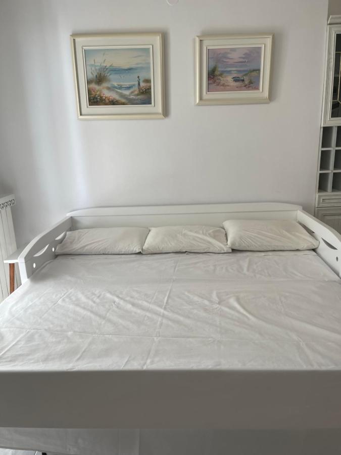 Seaside Penthouse In 칼라마타 외부 사진